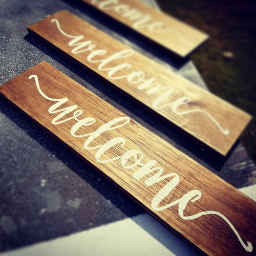 Welcome Wreath Signs